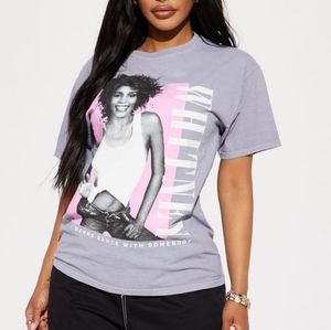 WHITNEY HOUSTON short sleeve T-shirt. New w/out tags (W-Lg)
